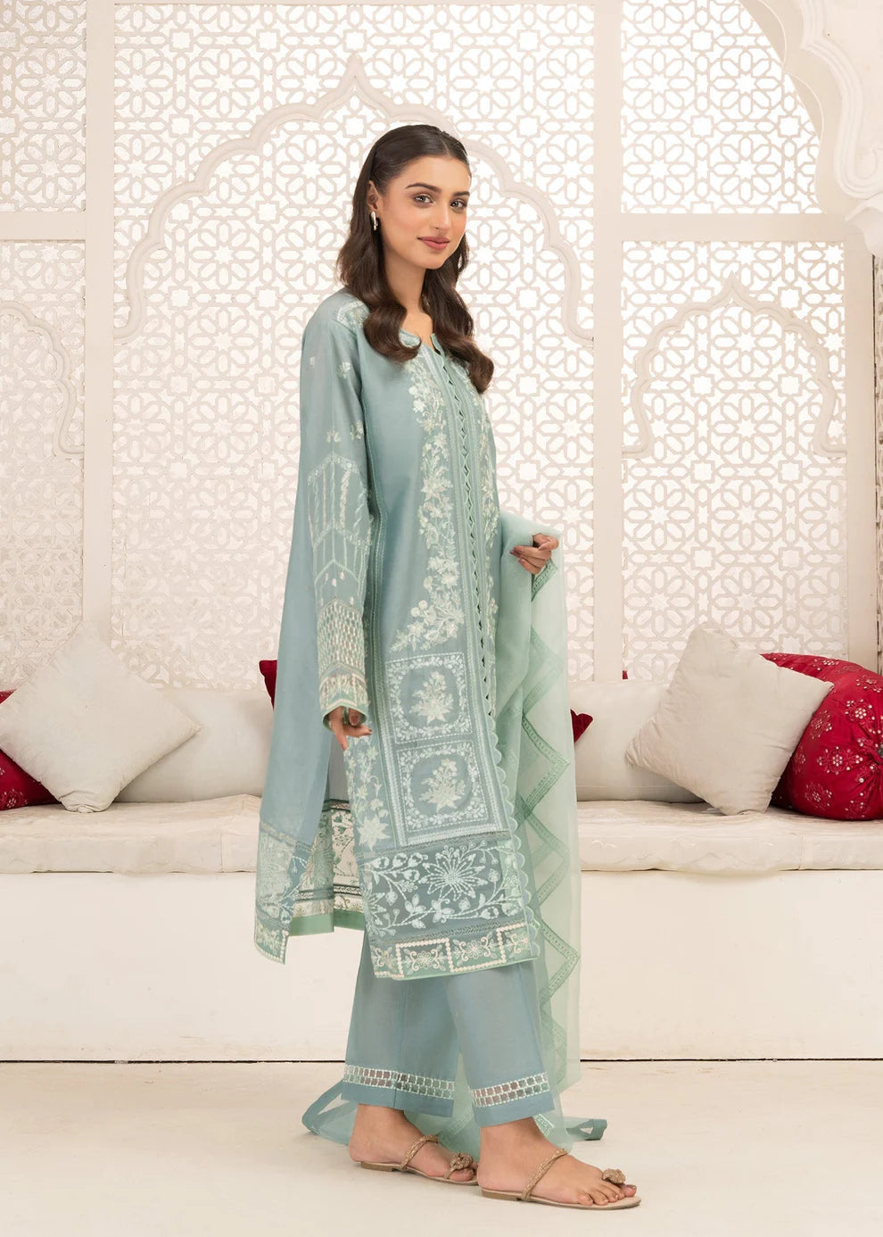 Nissa ZQ 2538 Aqua
