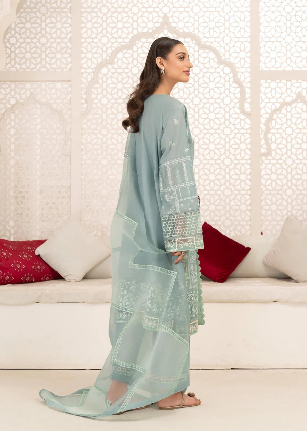 Nissa ZQ 2538 Aqua