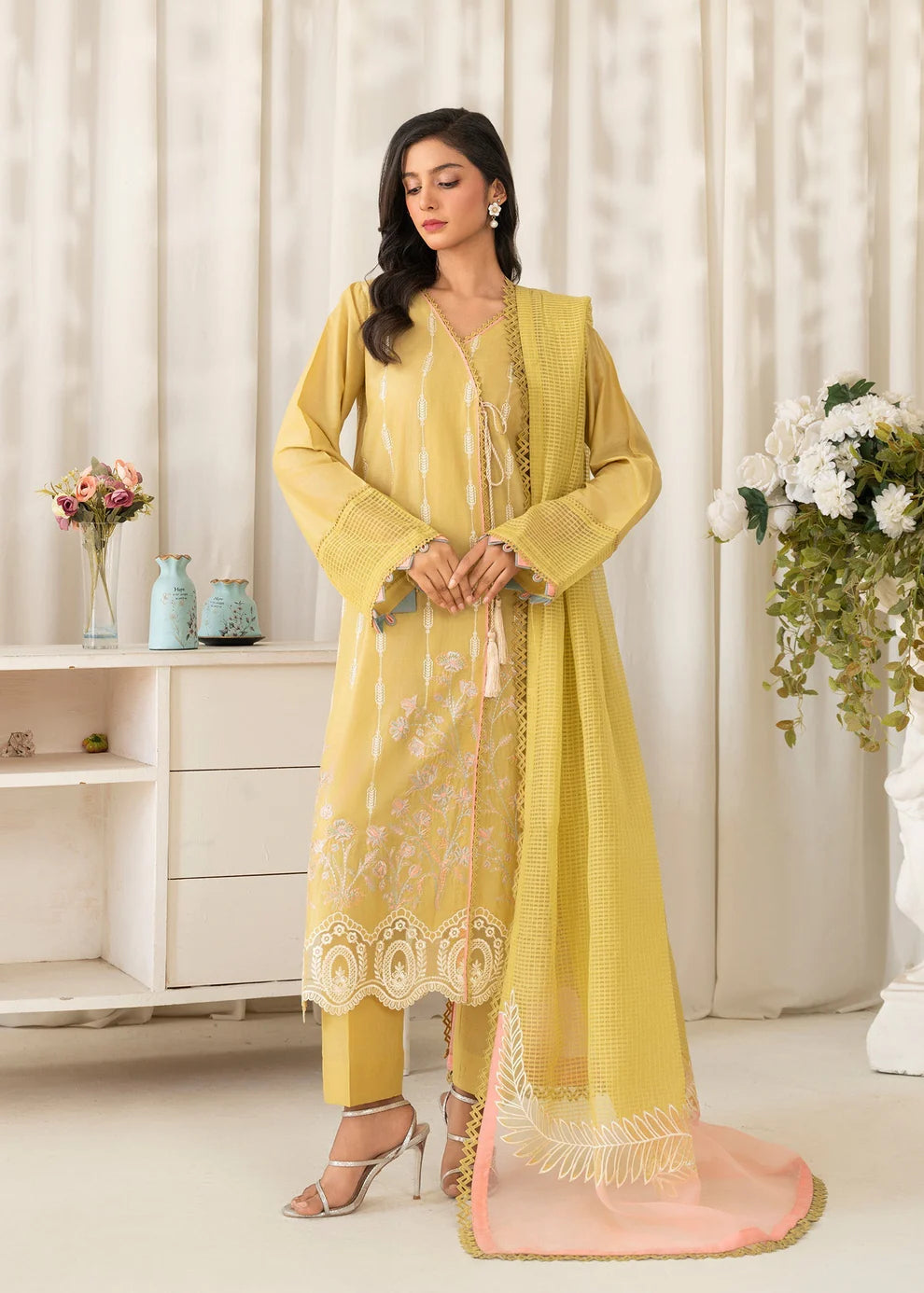 Nissa ZQ 2536 Lime Yellow