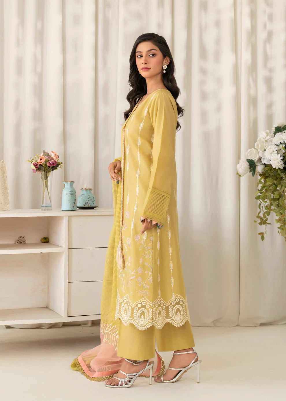 Nissa ZQ 2536 Lime Yellow