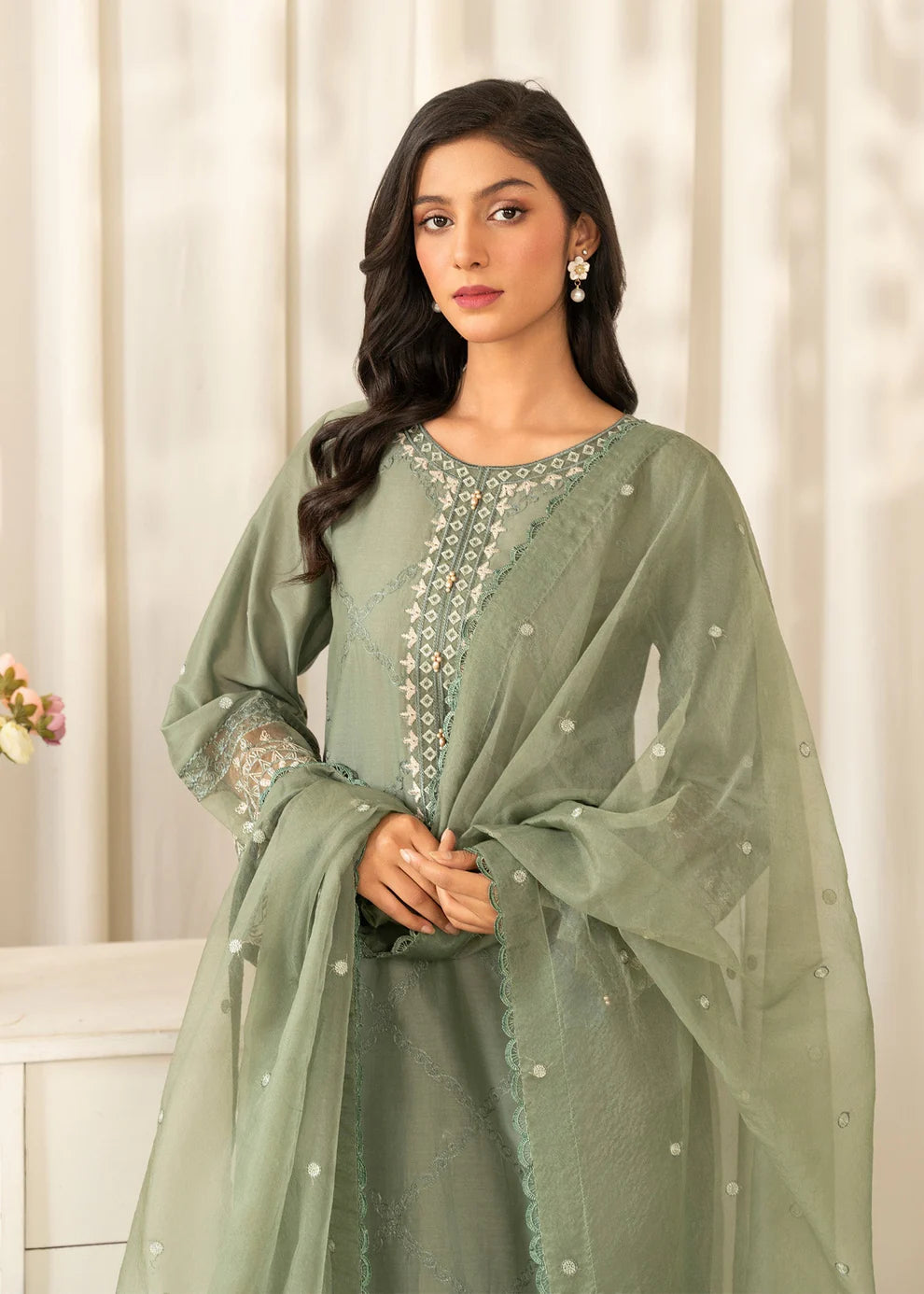 Nissa ZQ 2539 Leaf Green