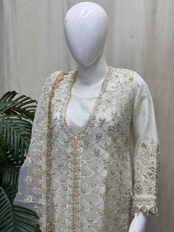 SJ3579 White