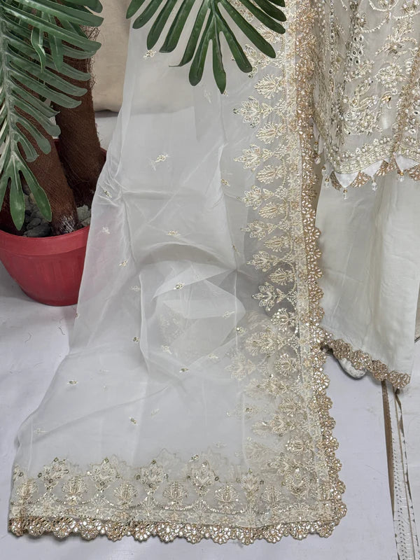 SJ3579 White