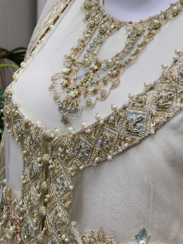 ZQ 2339 White