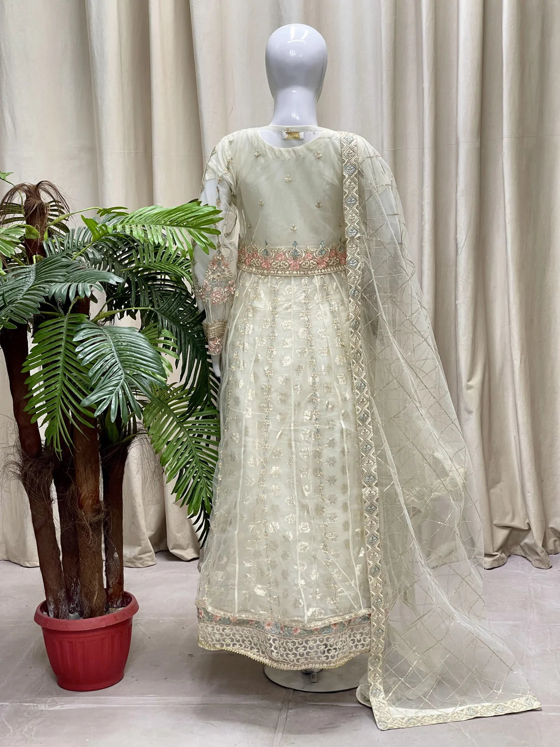ZQ 2339 White