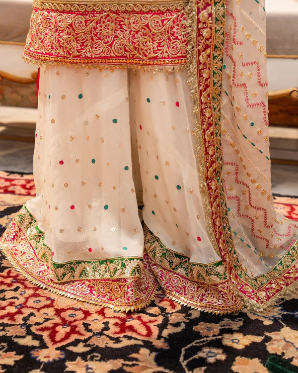 Karma 484 Dove White