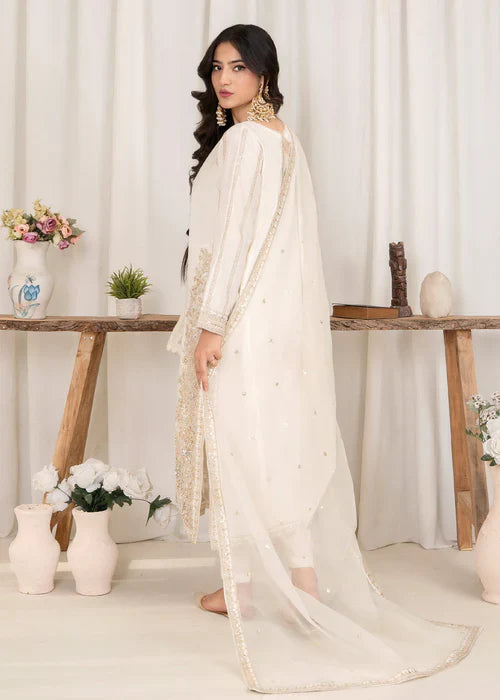 ZQ 2465 Off White