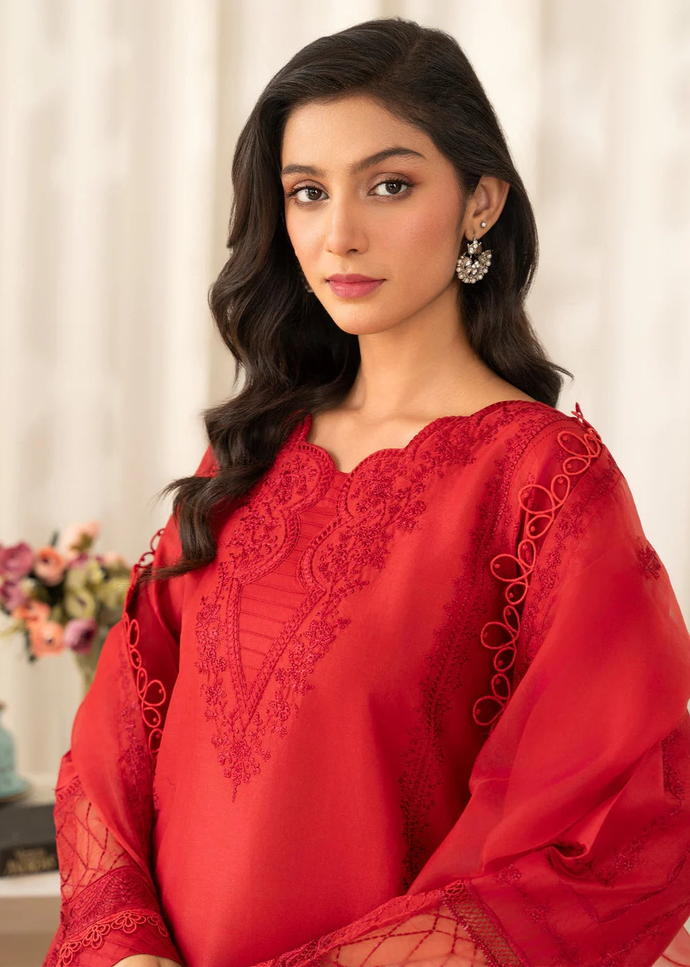 Nissa ZQ 2537 Red