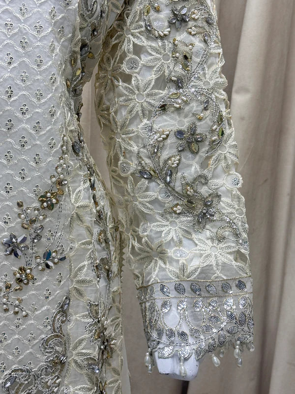 SJ3536 White