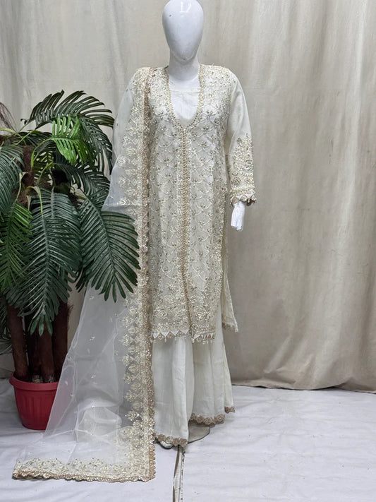 SJ3579 White